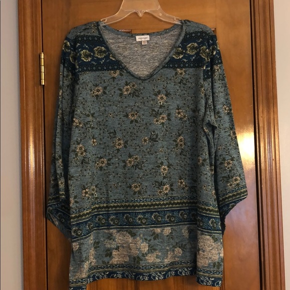 Avenue Tops - Avenue plus size top 18/20